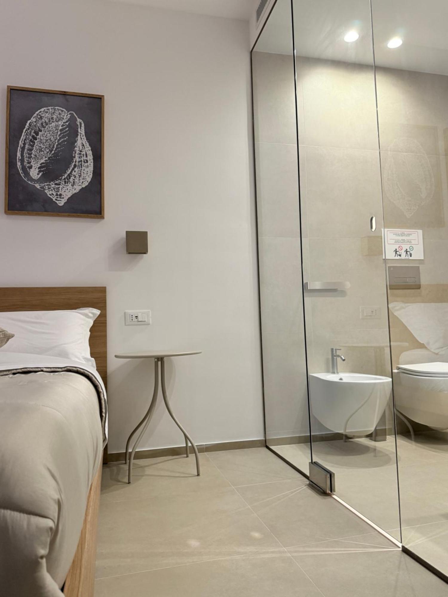 Santa Rosalia Suites Палермо Экстерьер фото